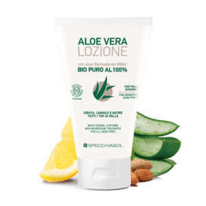 Specchiasol® Aloe Vera feszesít[ testápoló. Shea vaj, mandulaolaj, hialuronsav, édesgyökér glicirretinsav, citromhéj olaj és természetes E-vitamin.